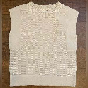 Banana Republic Cream Sweater Vest Academia Minimalist Preppy Boxy Women’s XS